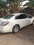A picture of Nissan altima 2009
