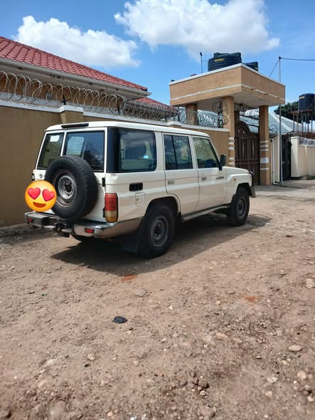 A picture of Toyota car 2010 model