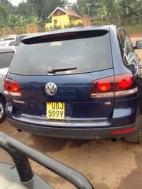 A picture of 2006 Touareg 2006