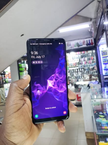 A picture of Galaxy S9 128gb 320k 0701707265