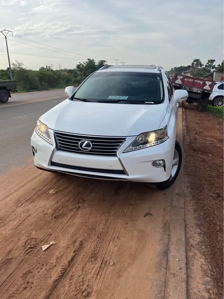 lexus