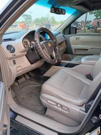 A picture of HONDA PILOT