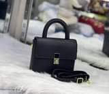 A picture of Ladies handbags