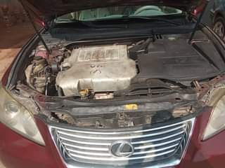 A picture of Lexus ES 350