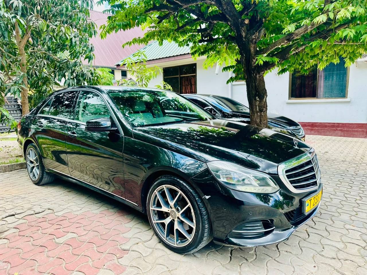 A picture of Mercedes Benz E Class year 2014 Cc 1991 Petrol Auto