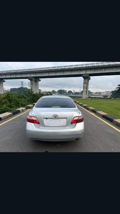 A picture of Toyota Camry 2009 model Baked on first body pan Less