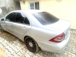 A picture of Mercedes Benz c230