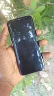 A picture of SAMSUNG S8