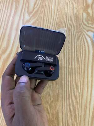 A picture of M19 EARBUDS