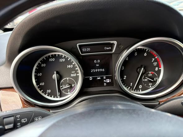 A picture of 2012 Foreign Used Mercedes Benz ML350 Excellent Condition