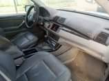 A picture of 2004 BMW