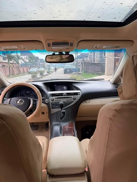 A picture of Lexus Rx350 350 2015