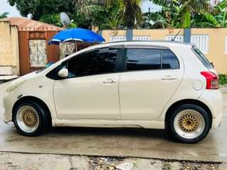 A picture of Toyota Vitiz