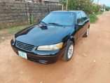 A picture of 2000 Toyota Camry