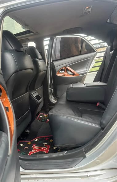 A picture of Used TOYOTA CAMRY SPORT 09 09121638427