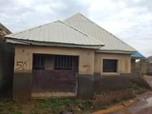 A picture of 2 bedrooms bungalow