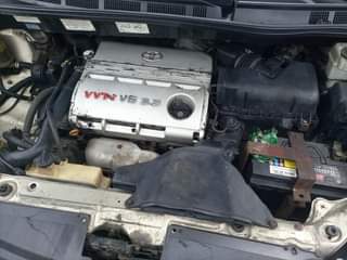 A picture of Toyota sienna