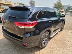 A picture of 2016 Toyota Highlander XLE foreign 26M Abuja deal 08132662602