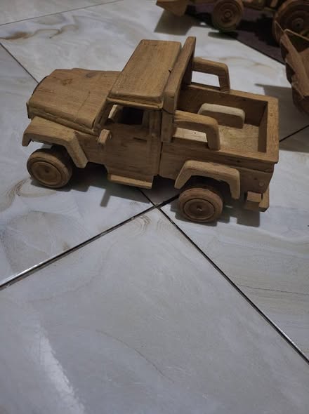 A picture of Wooden crafted Cars