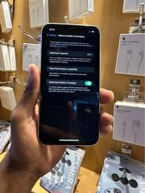 A picture of iphone xr 64GB