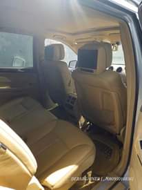 A picture of MERCEDES BENZ GL 450 2008