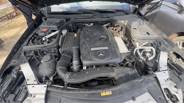 A picture of Mercedes Benz E300