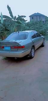 A picture of Toyota camry 02 Ac needs gas Everything else very sound