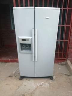 classifieds/fridges