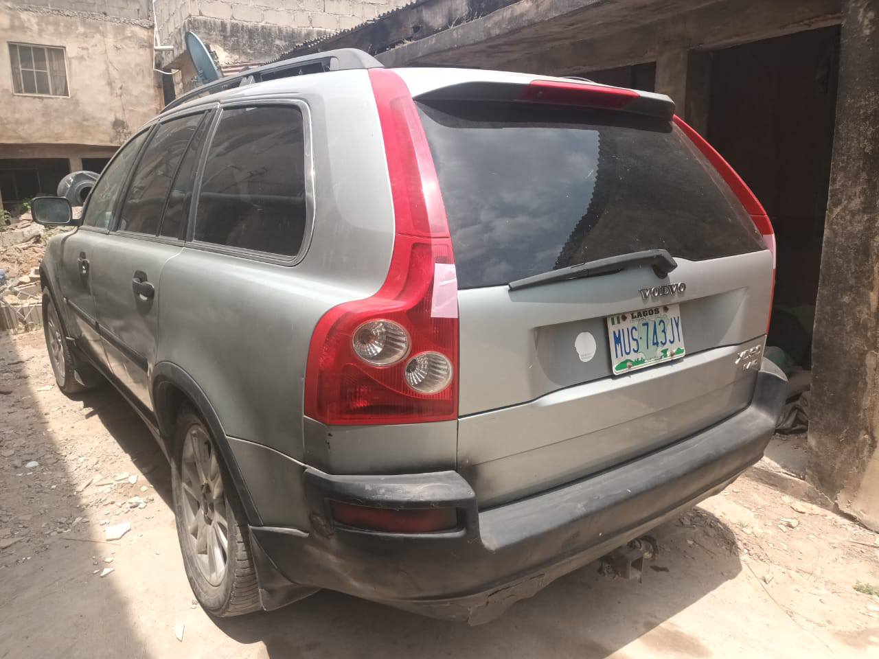 A picture of Dealer Market Used Volvo xc90 2005 model
