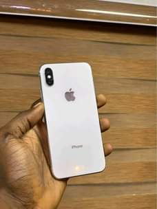 A picture of IPHONE X