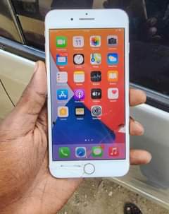 A picture of iPhone 7 Plus Gb 32 Battery 100 Camera kali Bei