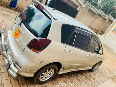 A picture of 2003 TOYOTA Corolla Spacio 4wd