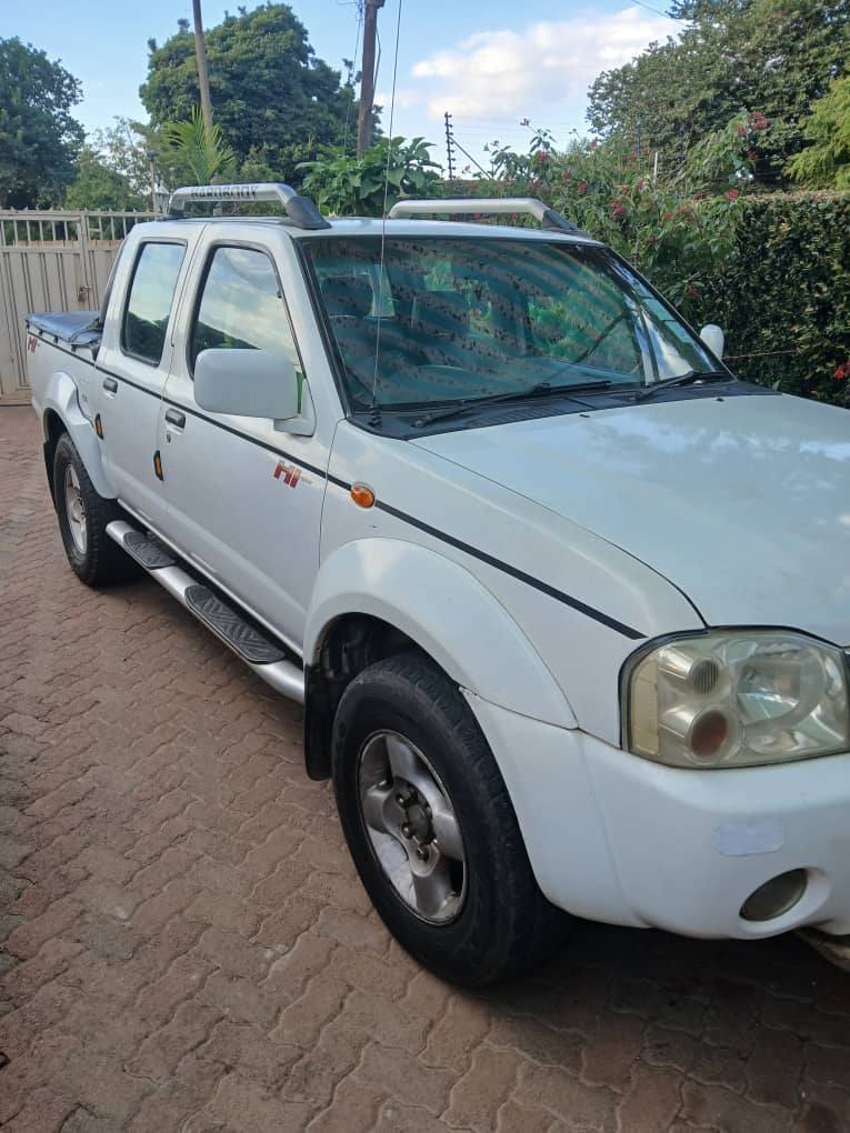 classifieds/cars nissan