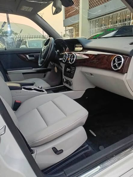 A picture of 2015 Benz GLK