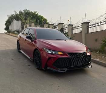 A picture of SUPER SHARP GRADE Toyota Avalon 2020 Model 100 perfect working