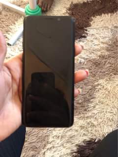 A picture of Samsung s9 plain