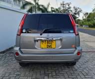 A picture of Nissan X Trail on sale DWE gari kali sanaaaaaa haina