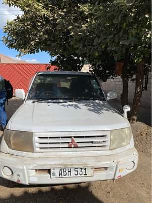 used mitsubishi pajero
