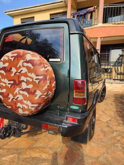 A picture of Landrover Discovery