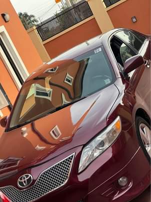 A picture of HOT SALES VERY CLEAN SPIDER 2011 Sport Edition