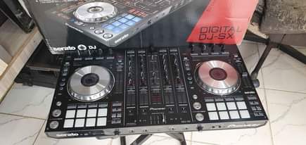 A picture of Pioneer Ddj Sx