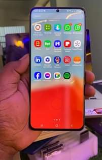 A picture of Samsung s20 ultra 0625524839