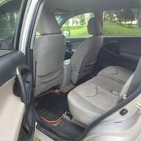 A picture of TOYOTA RAV4 2012