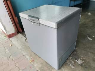 classifieds/fridges