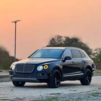 A picture of 2019 Bentley Bentayga Price 155M Location Abuja 08160229978