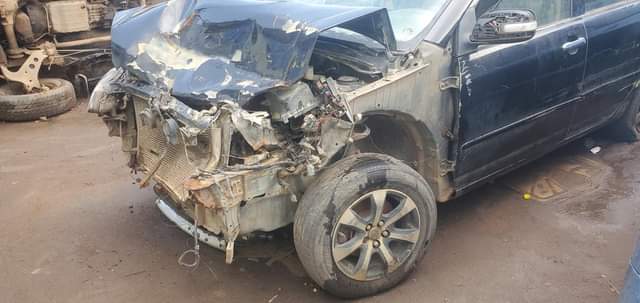 A picture of Accidented 2003 toyota corolla