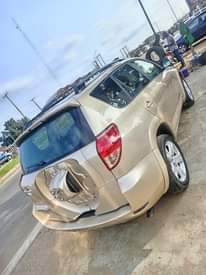 A picture of TOYOTA RAV 4
