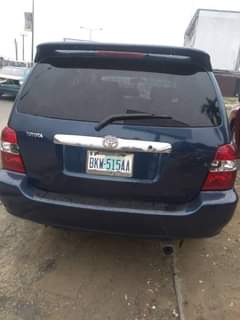 A picture of 2005 Toyota Highlander 2005 V6