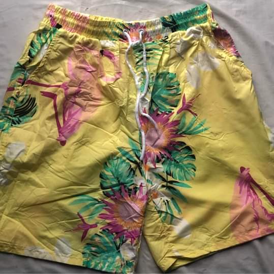 A picture of Beach shorts