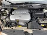 A picture of This is foreign used Toyota Sienna 2009 model pure first